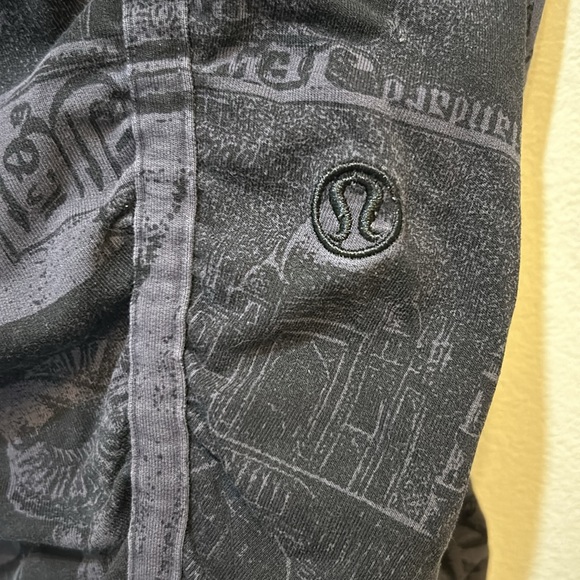 Lululemon sweat pants - Picture 6 of 7